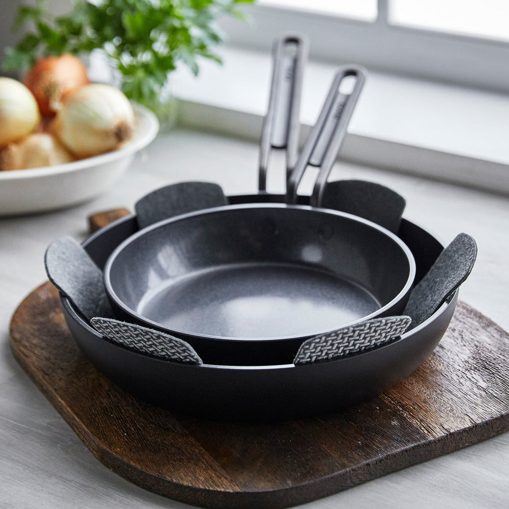 Stanley Tucci™ Ceramic Nonstick 11-Piece Cookware Set with the Tucci Cookbook | Milano Black