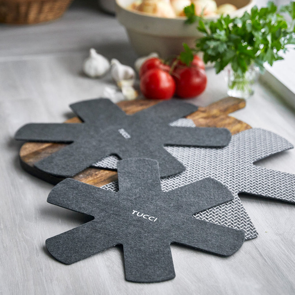 Stanley Tucci™ Ceramic Nonstick 11-Piece Cookware Set with the Tucci Cookbook | Milano Black