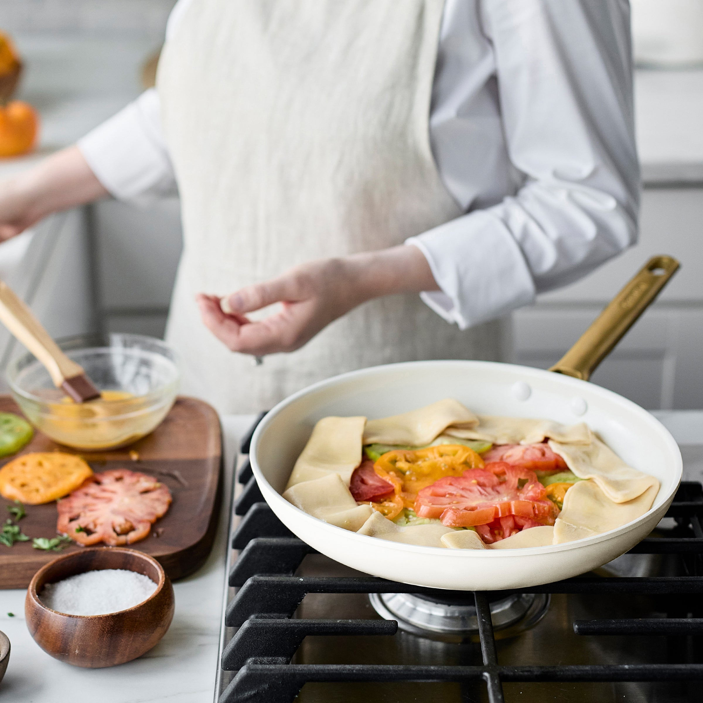 Reserve Pro Ceramic Nonstick 10-Piece Cookware Set | Cream