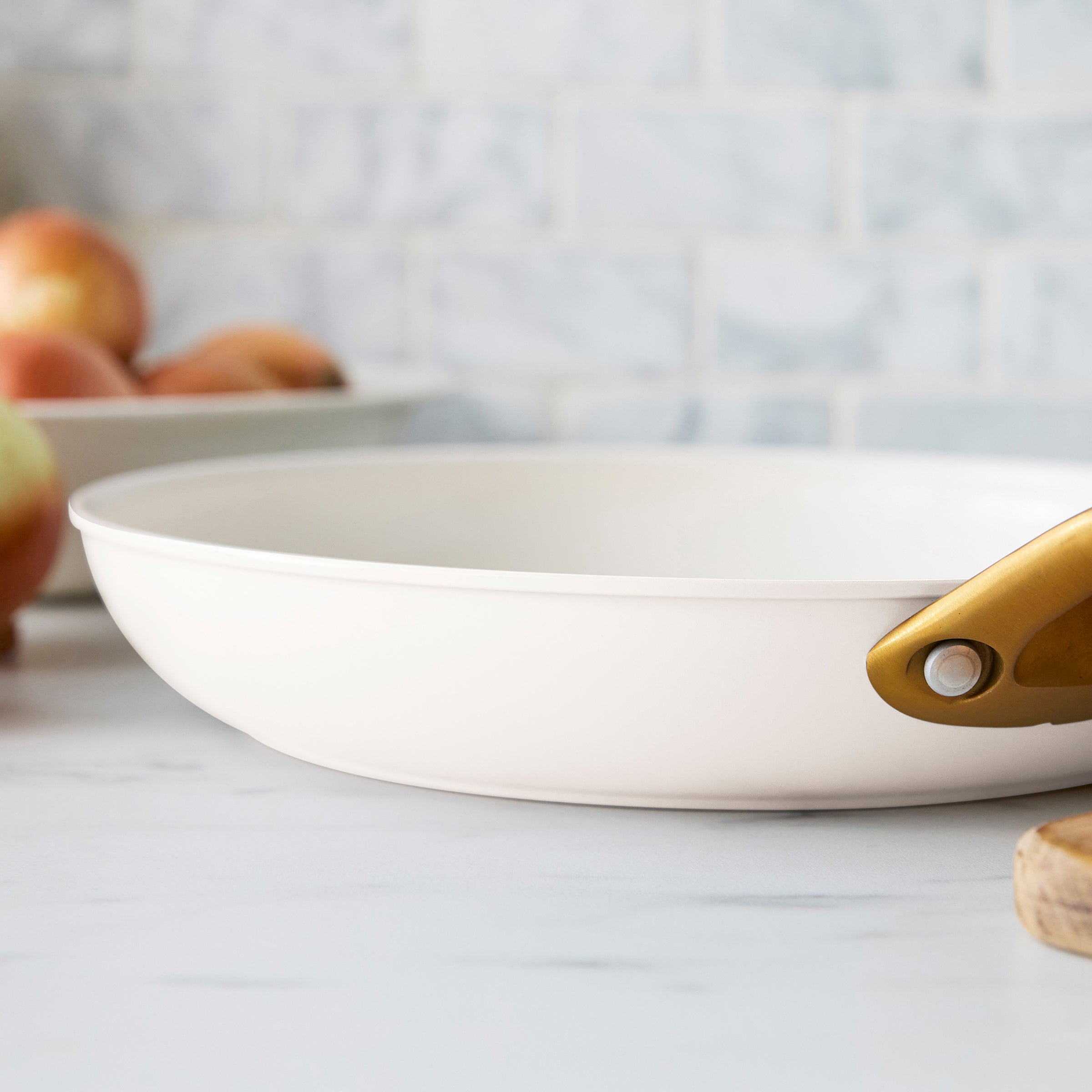 Reserve Pro Ceramic Nonstick 10-Piece Cookware Set | Cream