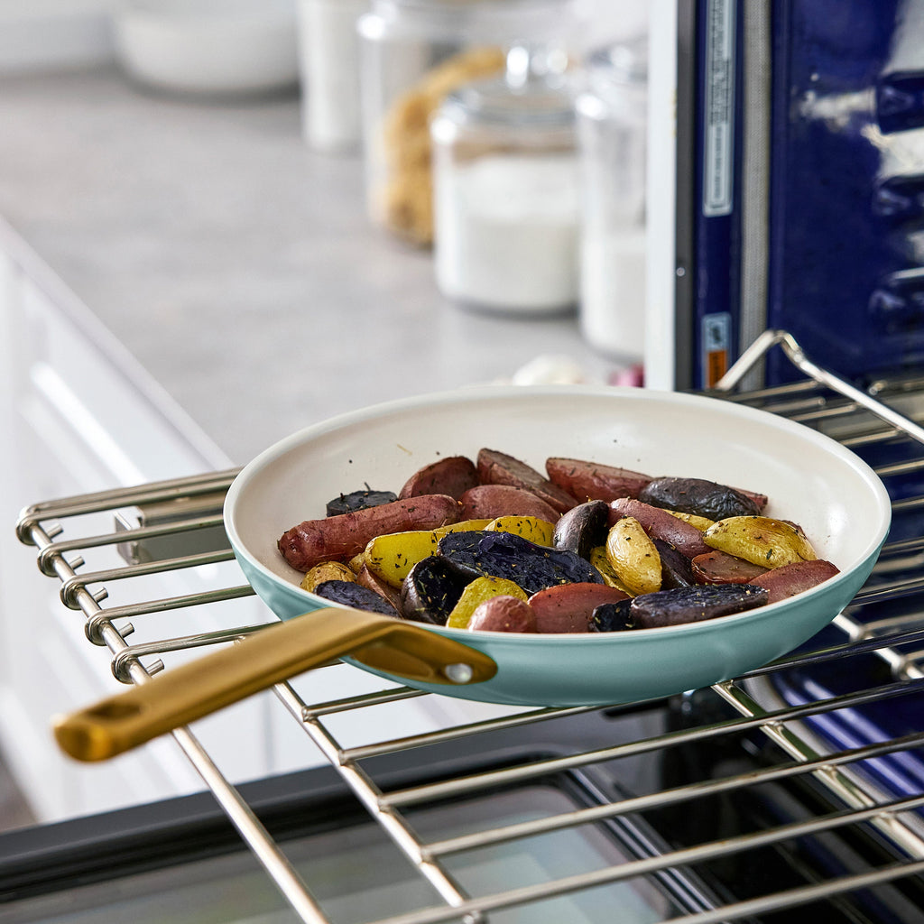 Reserve Pro Ceramic Nonstick 10-Piece Cookware Set | Seaside