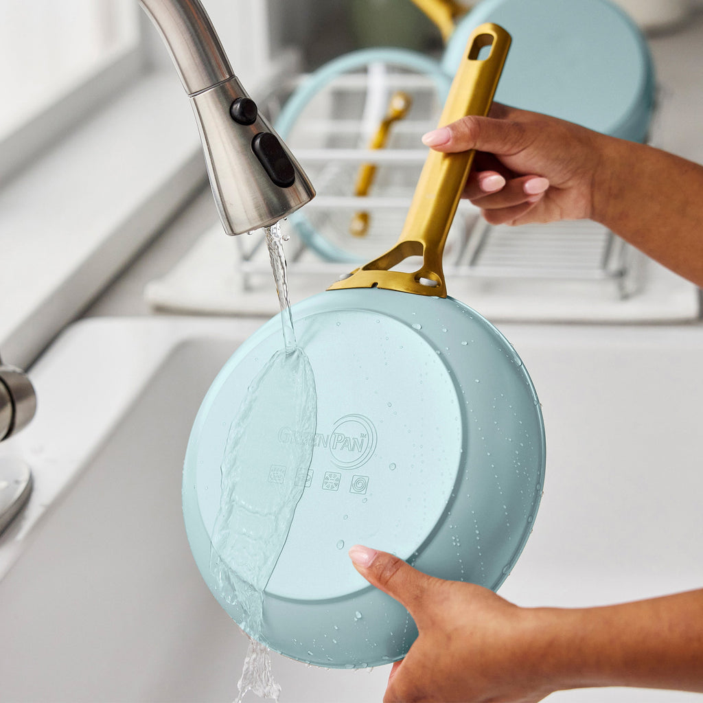 Reserve Pro Ceramic Nonstick 10-Piece Cookware Set | Seaside