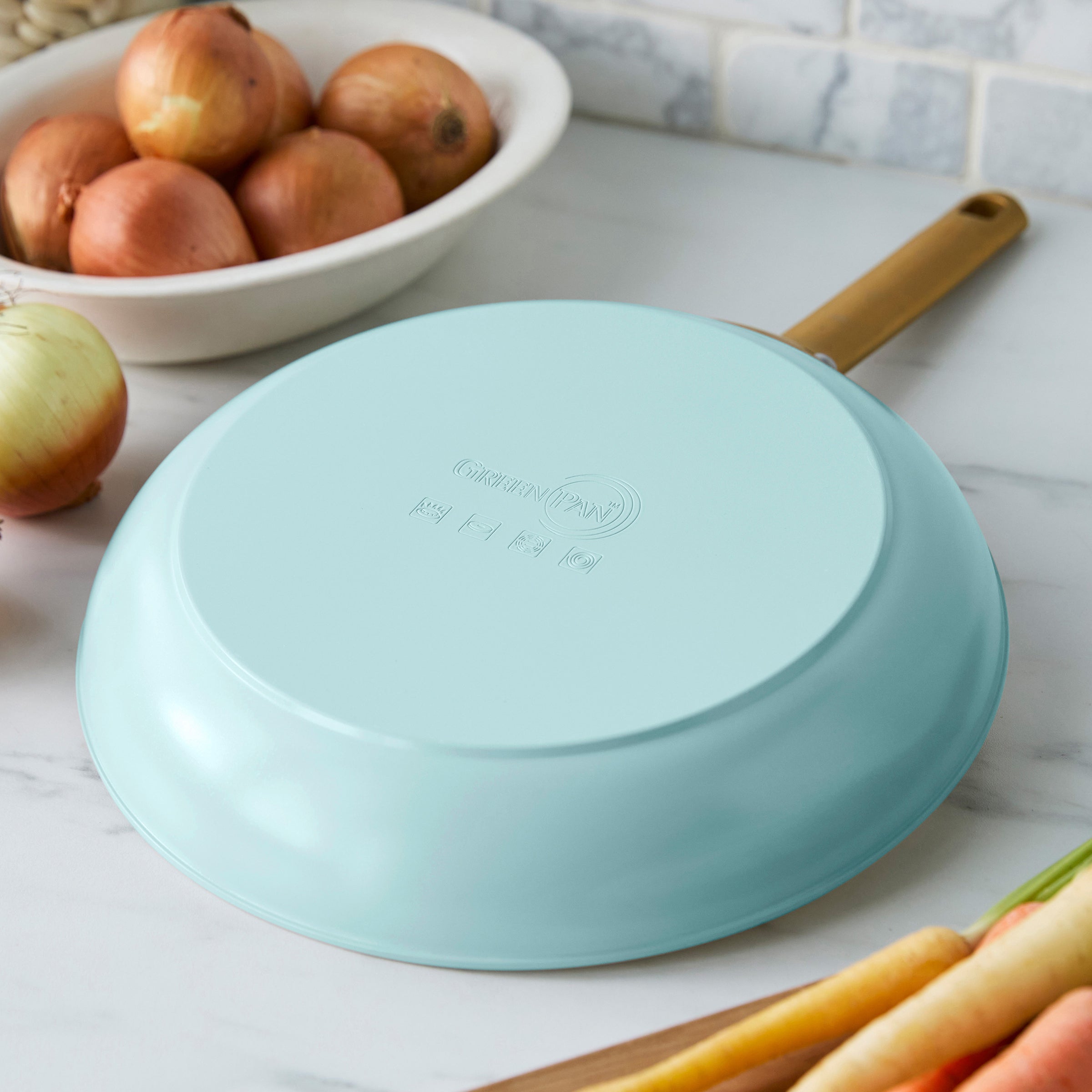 Reserve Pro Ceramic Nonstick 10-Piece Cookware Set | Seaside