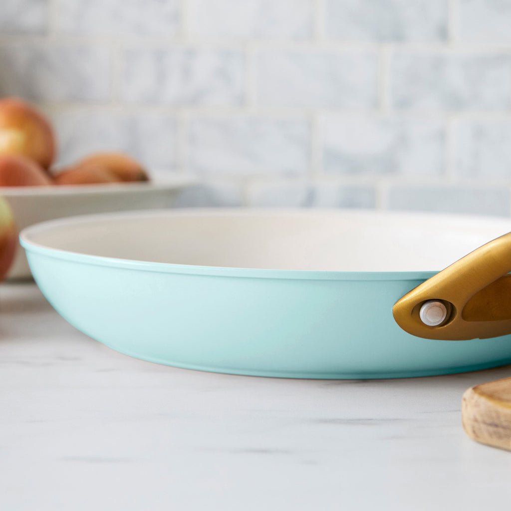 Reserve Pro Ceramic Nonstick 10-Piece Cookware Set | Seaside